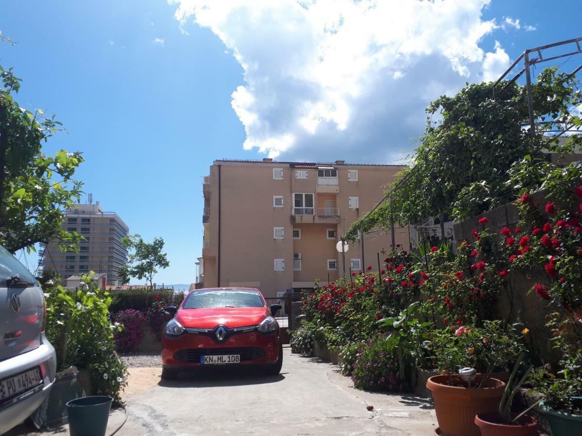 Jacky Lägenhet Makarska